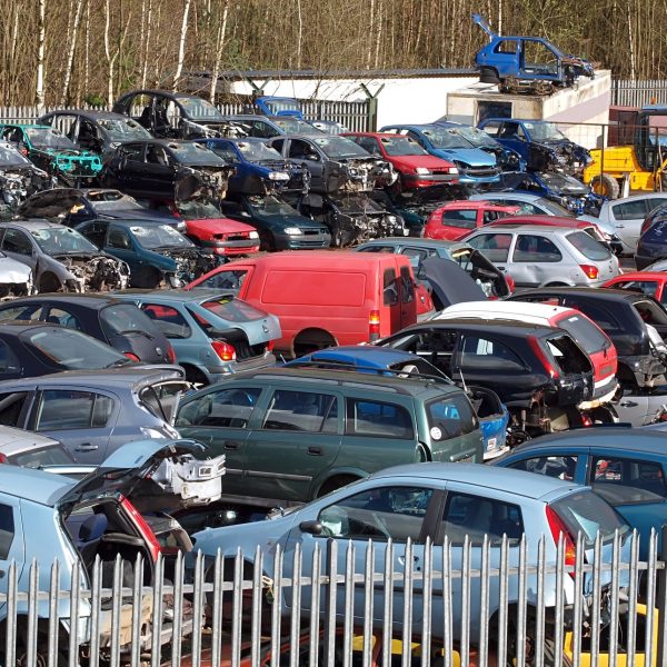 خرید ماشین تصادفی زنجان